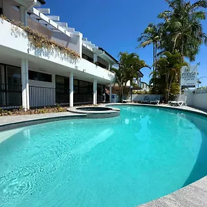 The 4*, Noosa Heads Australia